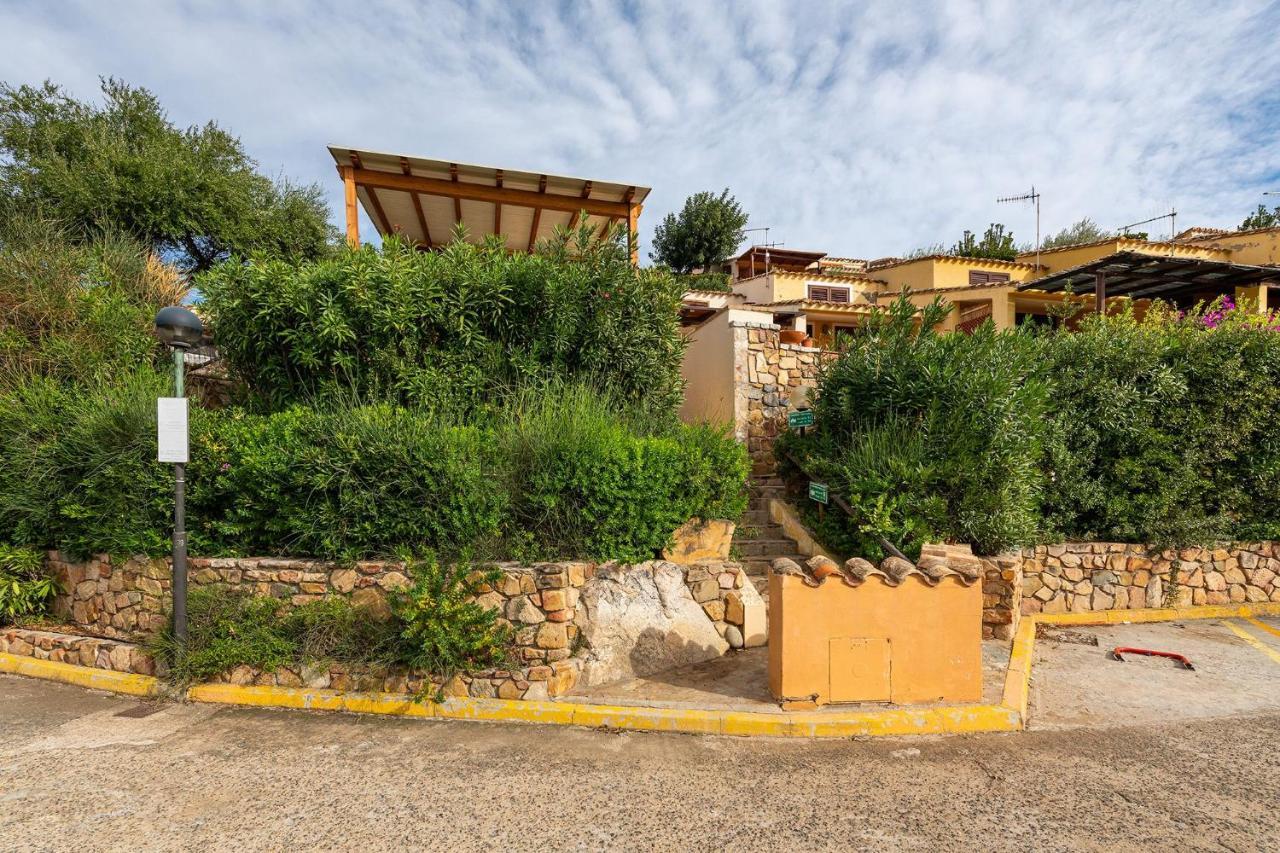 Villa Claudio E Lunetta Виласимиус Екстериор снимка